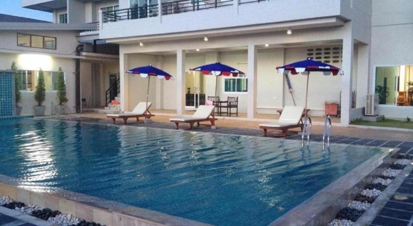 Sea Mountain Khanom Hotel Exterior photo